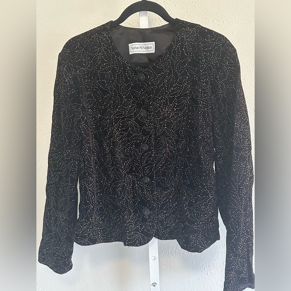 Vintage Norton McNaughton black and gold sparkle button down blazer